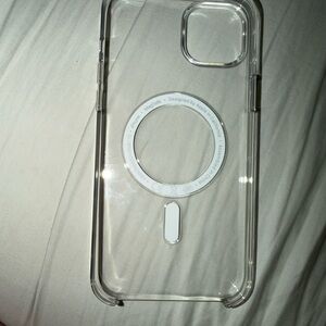 Apple Transparent MagSafe iPhone Case